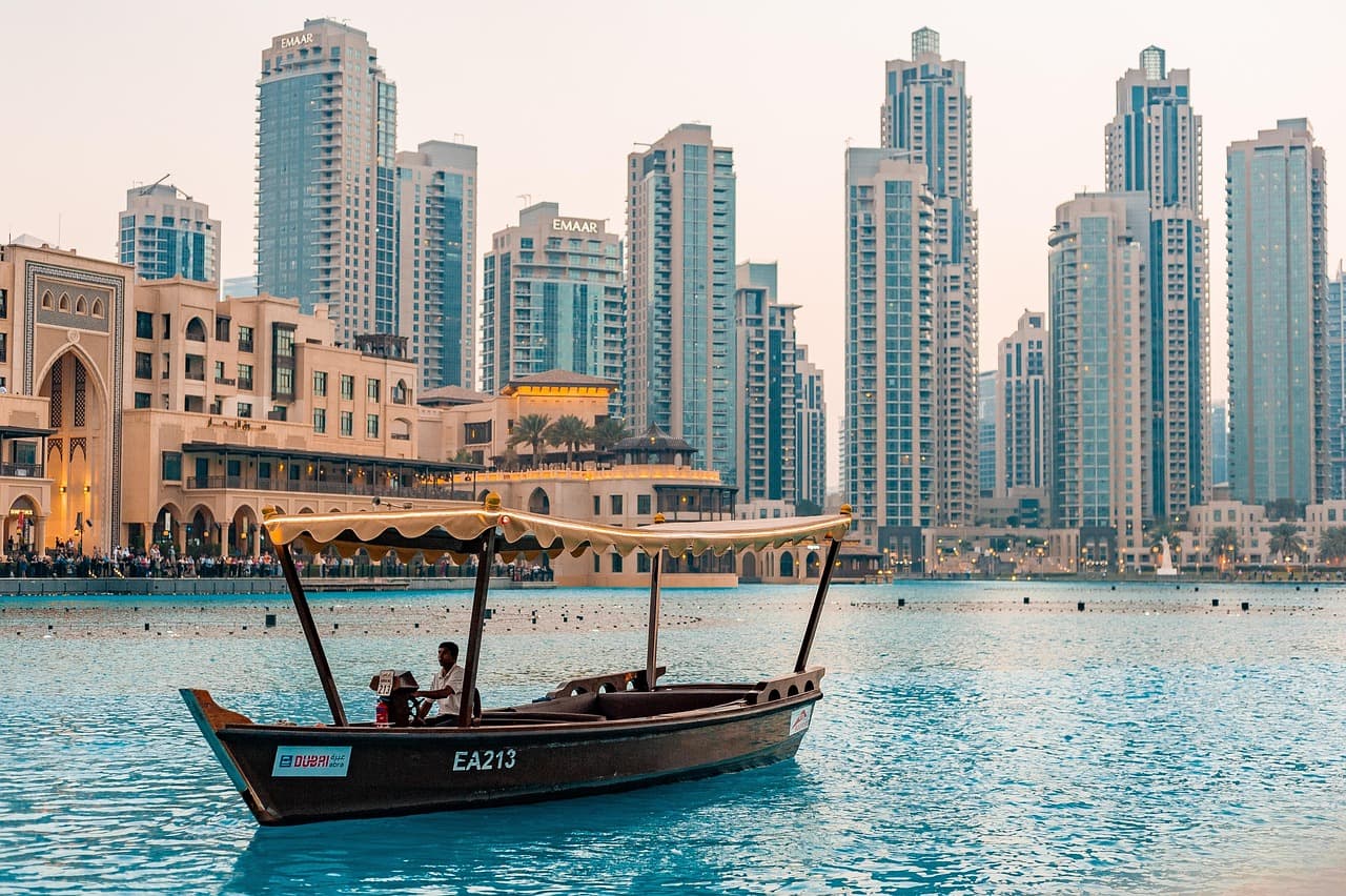 ما الذي يميز شقق دبي مارينا للبيع