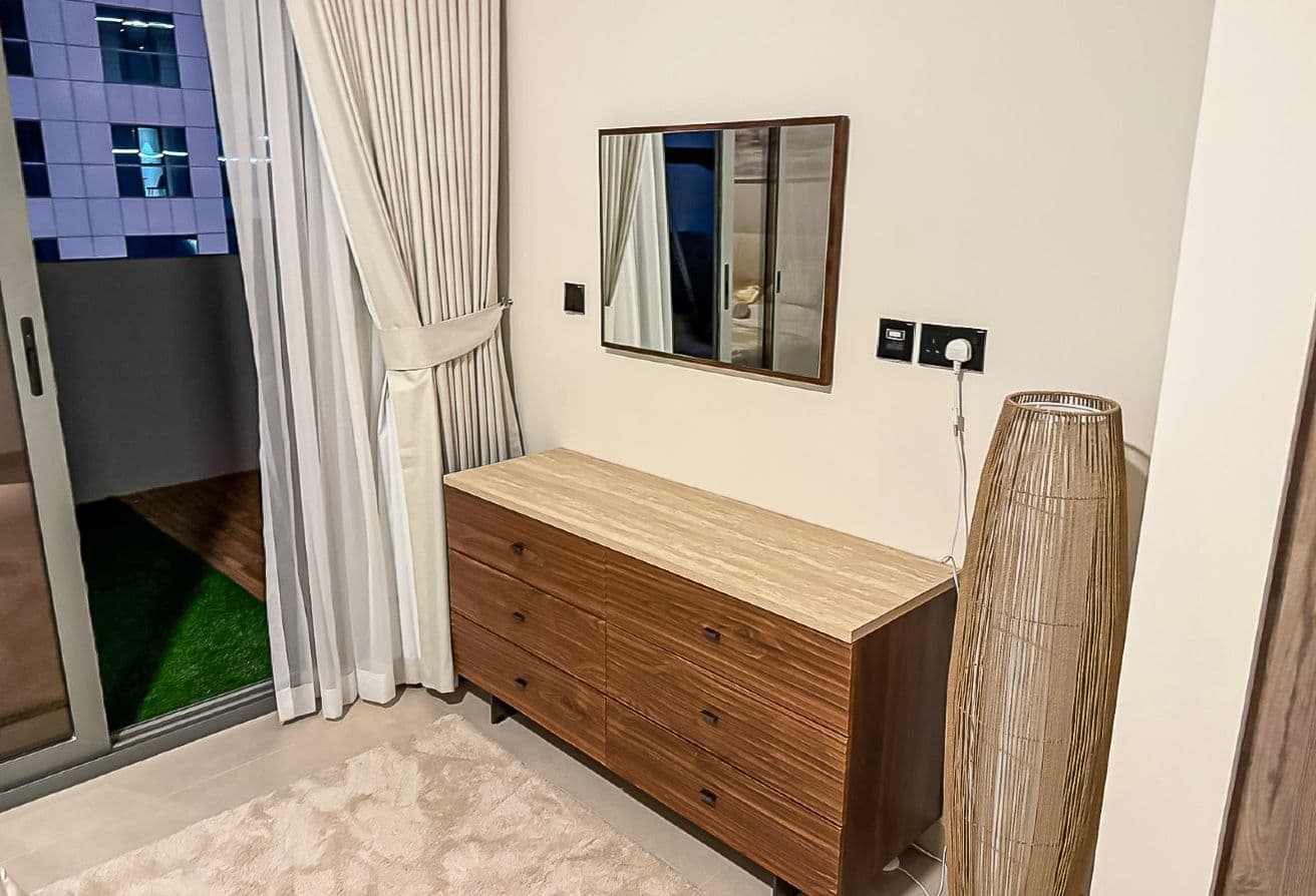 Investor Deal | Tenanted 1BR | Rent Income gallery 4