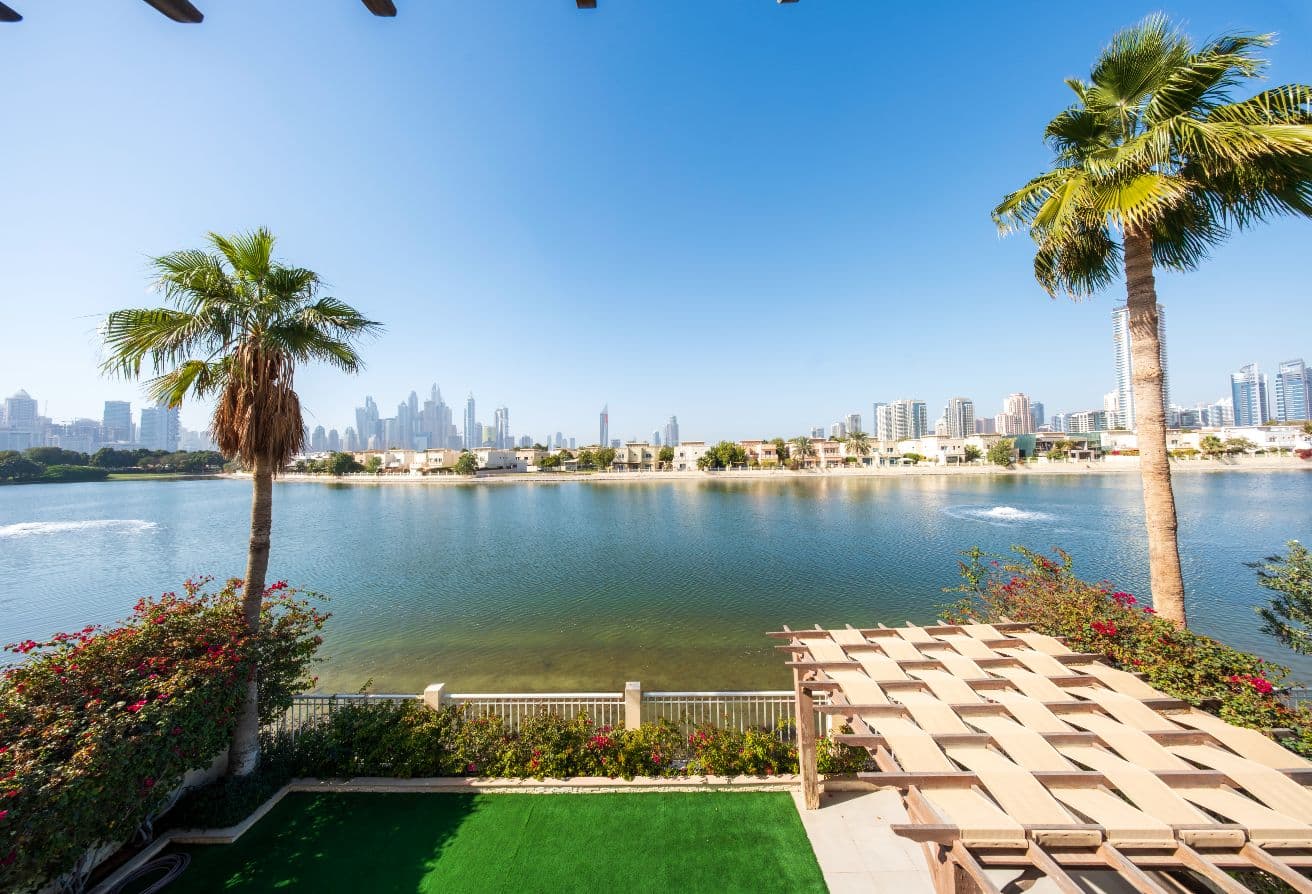 5BR Twin Villa | Full Lake | Dubai Skyline View galerie 3