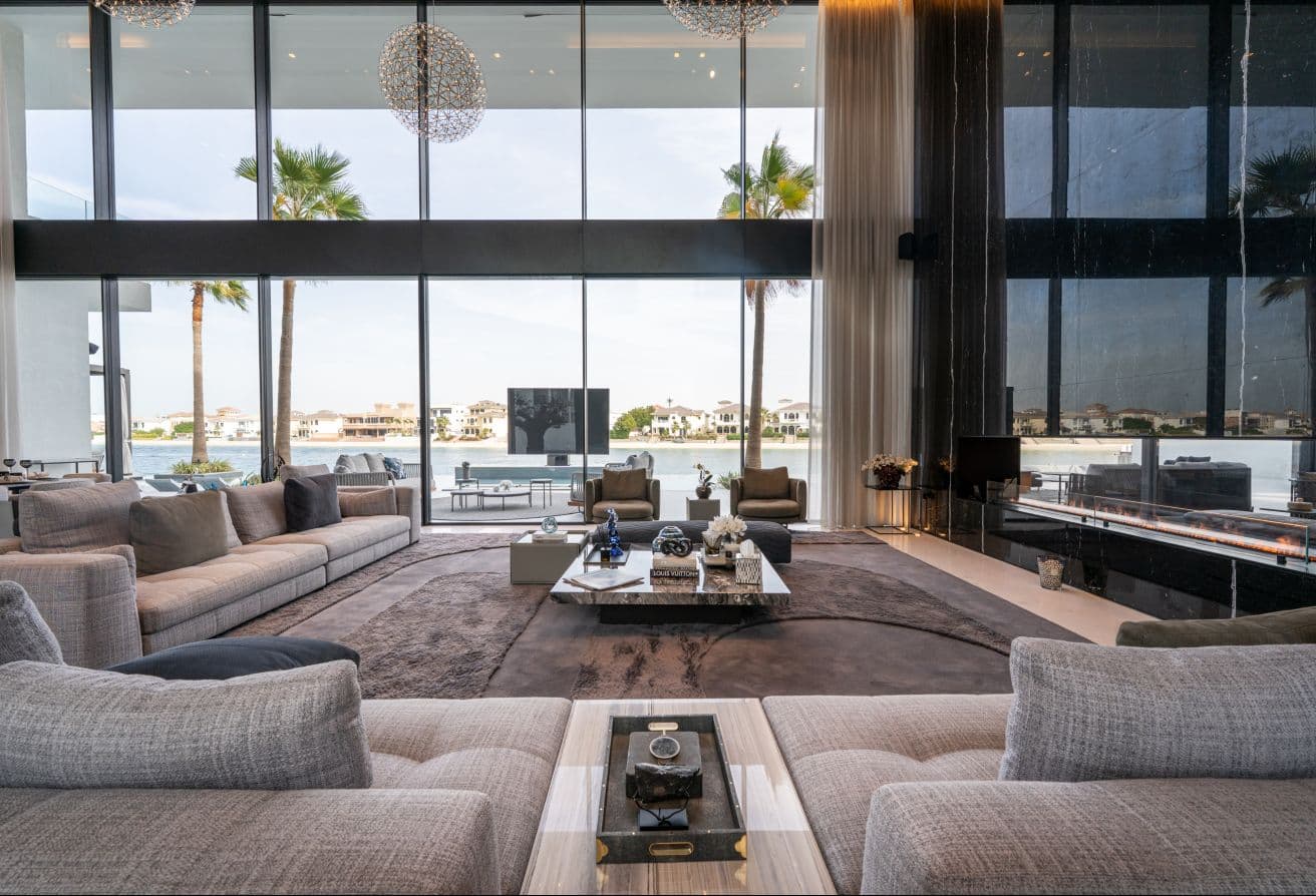 Custom-Built Masterpiece | Billionaire Front Villa galerie 3